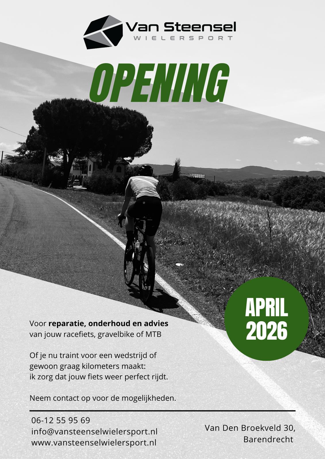 Flyer Van Steensel Wielersport — overzicht diensten en contact